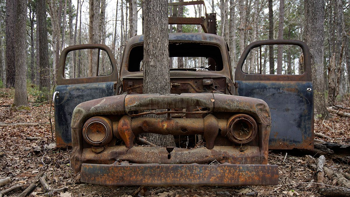 A stock photo of an old pickup truck abandoned in the forest. (Paul Hamilton/Getty Images) (Paul Hamilton/Getty Images)