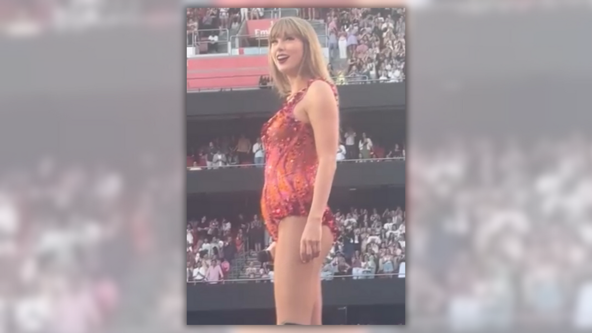 After A Viral Photo, Fans Speculate About Taylor Swift's Pregnancy