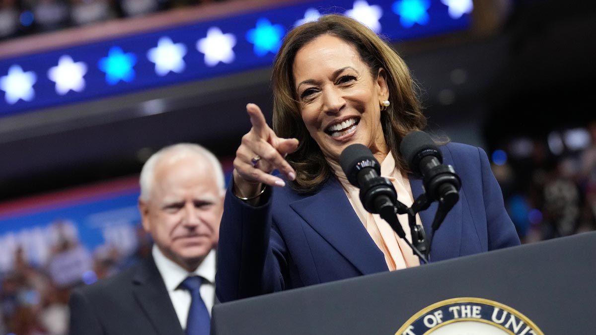 Trump falsely claimed Harris didn't want anyone to wish her “Merry Christmas”