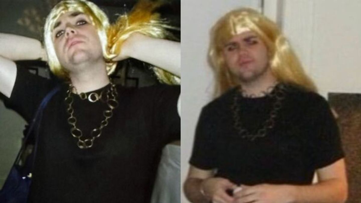 Yes, photos show JD Vance wearing a dress and a blonde wig while studying at Yale Law School