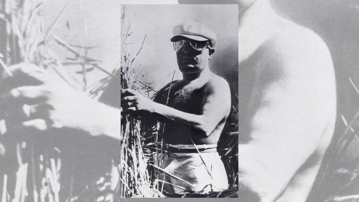 Real Propaganda Photo of Italian Dictator Mussolini Participating in Wheat Harvest?