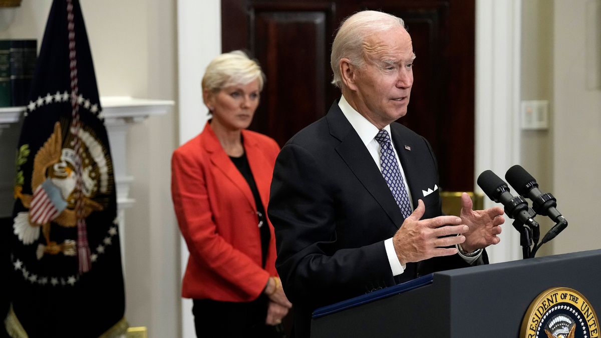 Did Biden administration really dole out $93B in last minute energy loans? Here's what we know