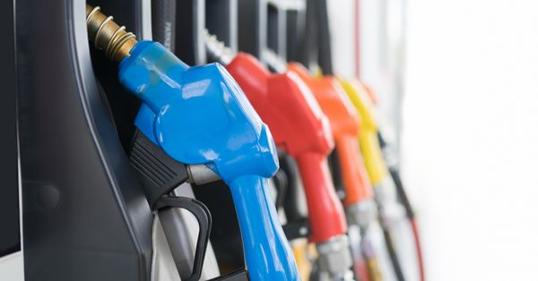 Were Razor Blades Found in Gas-Pump Handles in Michigan? | Snopes.com