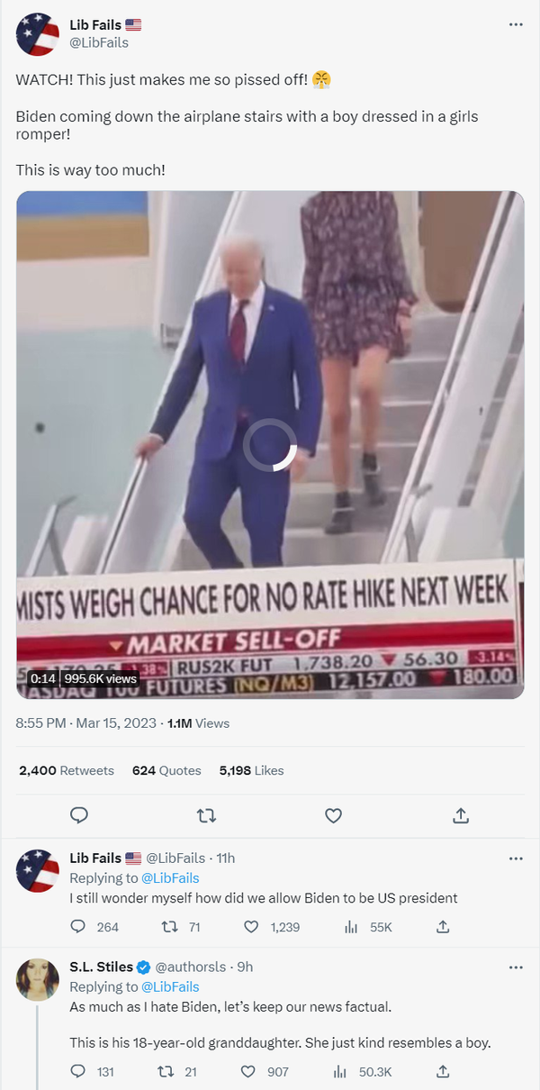 Biden walks down the stairs of the plane with a boy wearing a women's jumpsuit! 