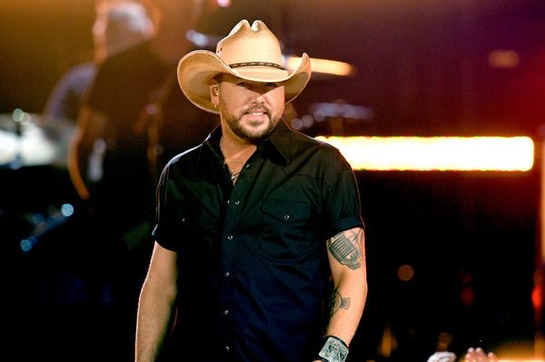 Jason Aldean Articles | Snopes.com