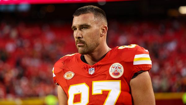 Did Travis Kelce Tweet About 'Ugly Girls' and 'Fat People,' as Seen in ...