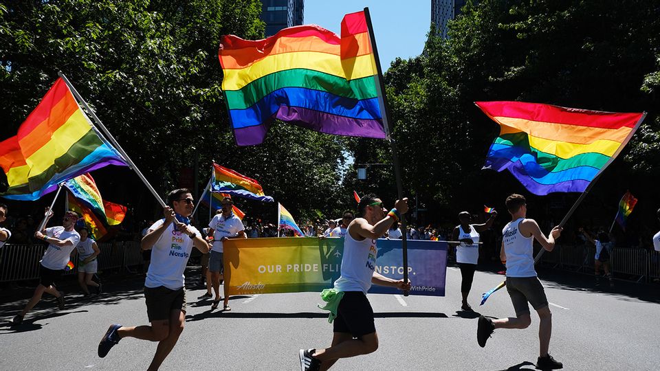 Did Videos Show Naked Men at 2023 Seattle Pride Parade, with Families