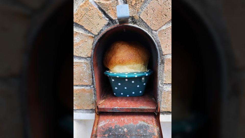 Did a Houston Woman Bake Bread in Her Mailbox?