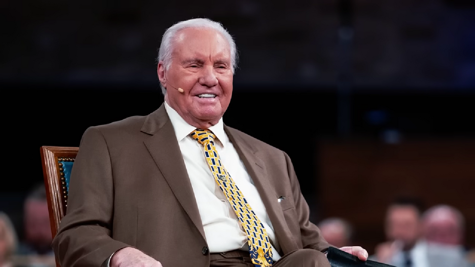 No, Televangelist Jimmy Swaggart Didn't Die from Blood Cancer in June